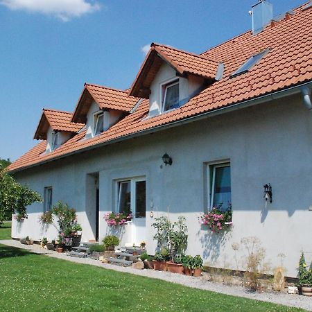 Penzion Hortenzie Usilne Екстериор снимка